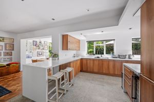 Photo 19- click for photo gallery